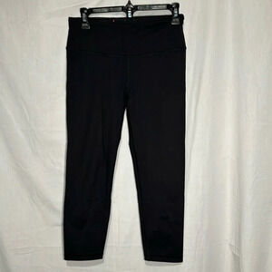 black Victoria Sport Knockout by Victoria's Secret capri size small
